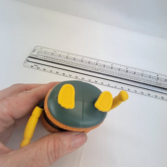 Rocky 3.25" McDonald's EUROPE Action Figure Amazing World of Gumball Rare 2018 - Picture 8 of 8